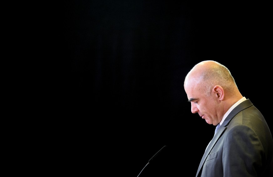 Berset est-il responsable des fuites sur le Covid? L'avis du PS et de l'UDC