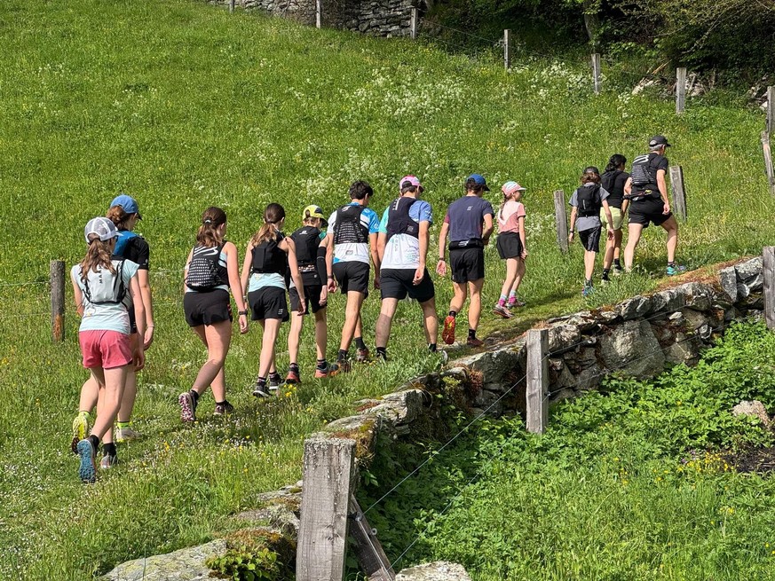 Conditions préalables pour rejoindre l'académie: être intéressé par la nature et s'investir à l'entraînement.