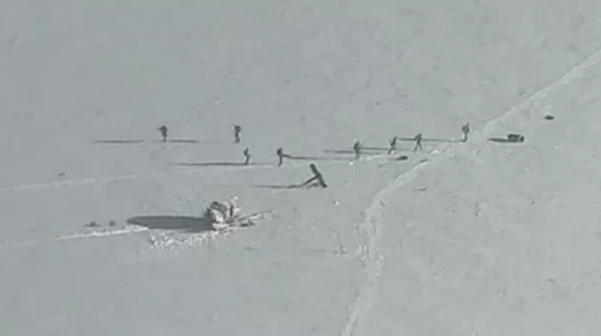 L&#039;hélicoptère s&#039;est écrasé de Air Zermatt s&#039;est écrasé sur le Mont Rose.
