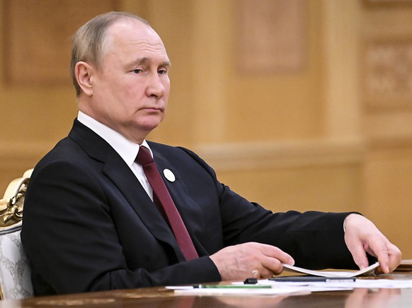 Selon Vladimir Poutine, &quot;l&#039;appel à l&#039;Ukraine à poursuivre les combats et à refuser les négociations ne fait que confirmer notre hypothèse que l&#039;Ukraine et le bien du peuple ukraini ...