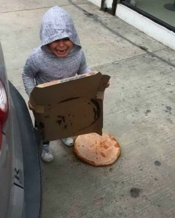 Die lustigsten Fails der Woche: Pizza und Kind