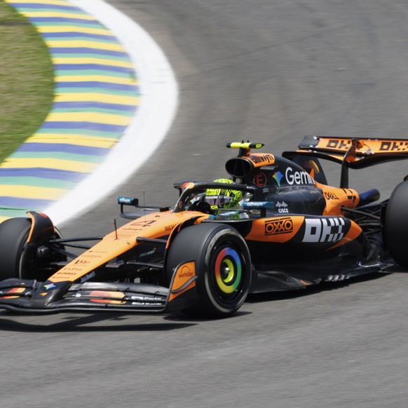 Bonne journ閑 pour Lando Norris avec la pole du sprint