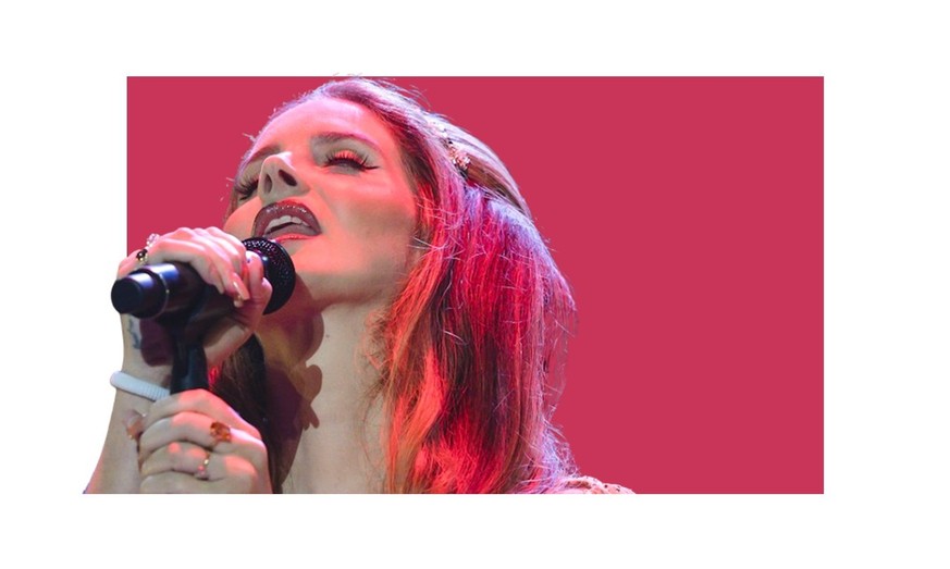 67 000 personnes en larmes devant Lana Del Rey en Italie: on y était