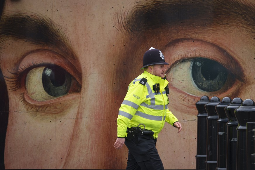 La justice britannique devient plus ferme avec les exhibitions sur internet, suite à une nouvelle loi.