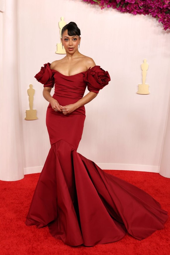 HOLLYWOOD, CALIFORNIA - MARCH 10: Liza Koshy attends the 96th Annual Academy Awards on March 10, 2024 in Hollywood, California. (Photo by John Shearer/WireImage)