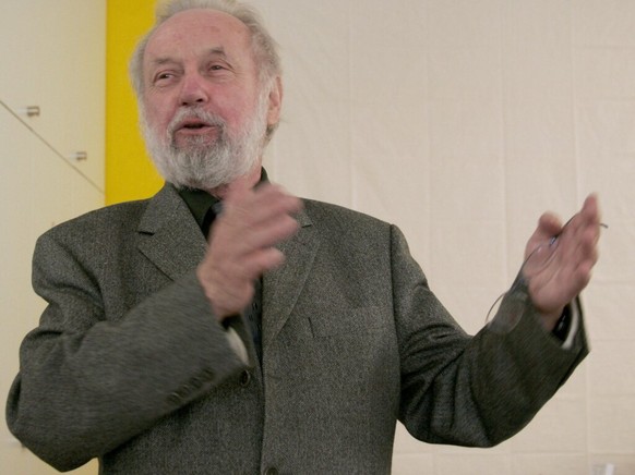 Pierre Marietan avait l�gu� pr�s de 200 documents faisant partie de ses archives personnelles � la Mediath�que Valais, en 2006 (photo d'archives).