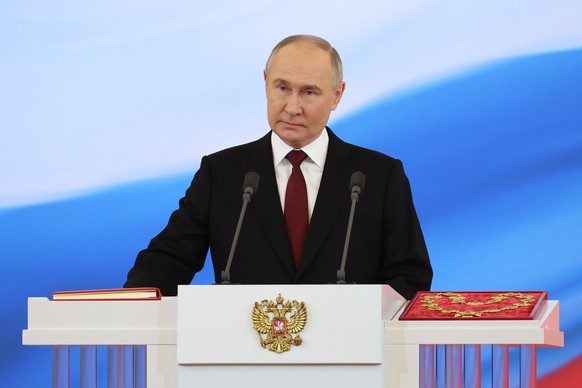 epa11324465 Russian President Vladimir Putin attends the inauguration ceremony in the Kremlin, in Moscow, Russia, 07 May 2024. Putin won the presidential elections in March 2024. EPA/ALEXANDER KAZAKOV ...