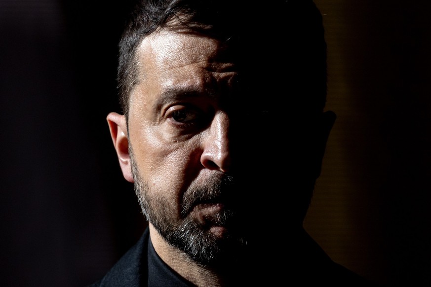 KEYPIX - epa12073241 Ukrainian President Volodymyr Zelensky attends a joint press conference with his Czech counterpart after their meeting at Prague Castle, in Prague, Czech Republic, 04 May 2025. Th ...