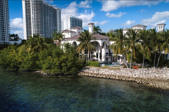 La maison de DJ Khaled est à vendre