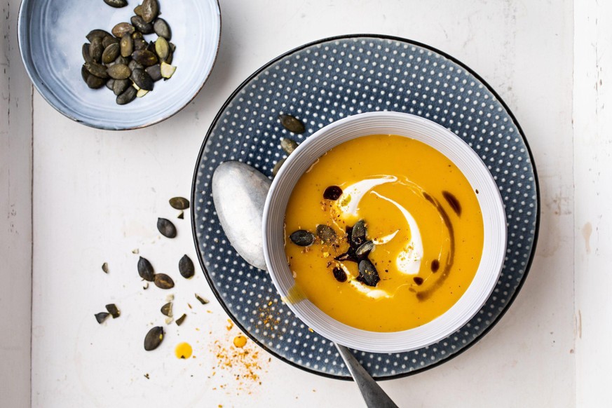 L'automne est la saison des feuillages roux⊠et de la soupe à la courge!