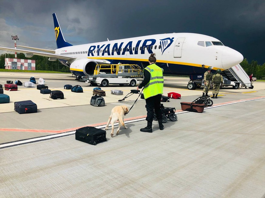 Ce que se sont dit le pilote Ryanair et la tour de contrôle biélorusse