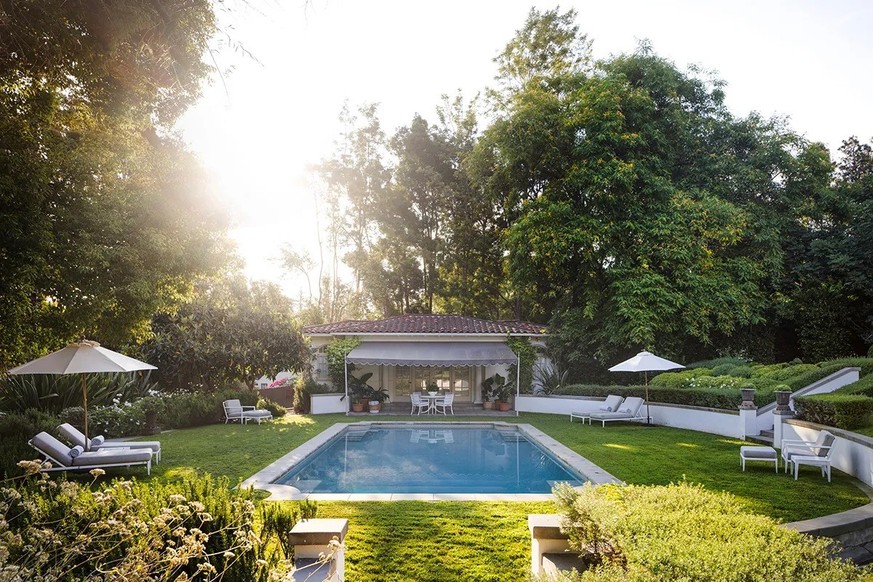 Angelina Jolie vient de vendre son immense propriété de Los Feliz, à Los Angeles, autrefois habitée par le réalisateur Cecil B. DeMille.