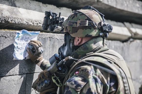 Exercice Lux23 de l&#039;armée Suisse, au 1er au 8 mai 2023. Région Genève, Vaud, Neuchâtel.