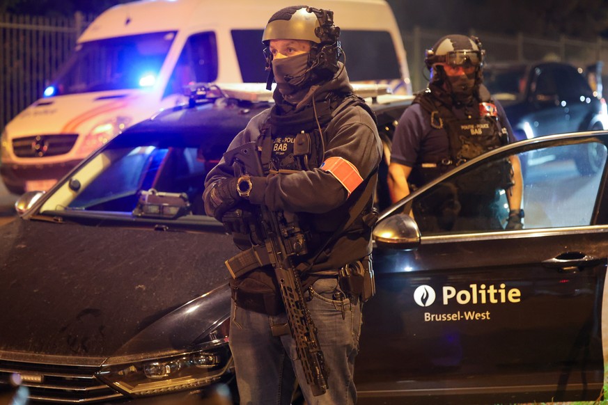 Les forces spéciales en actions lundi soir.
