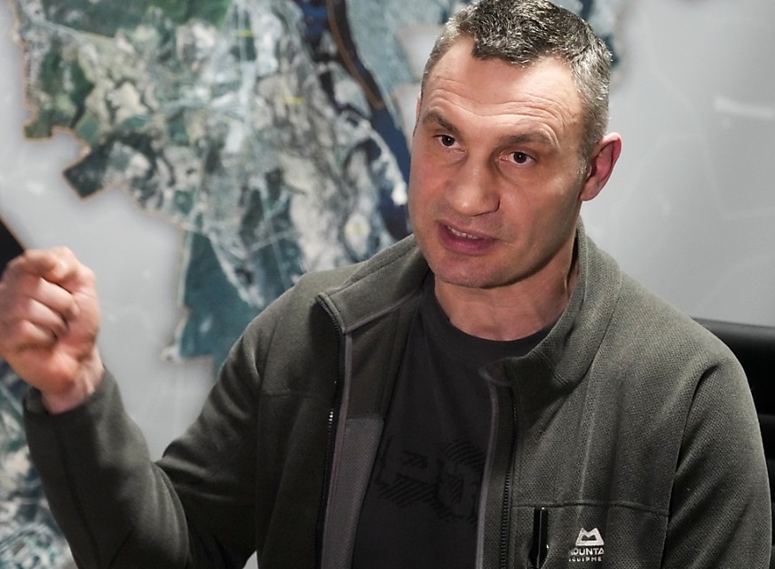 Le maire de Kiev, Vitali Klitschko, appelle la Suisse