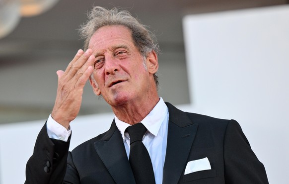 epa11591791 French actor Vincent Lindon arrives for the closing ceremony of the 81st annual Venice International Film Festival, in Venice, Italy, 07 September 2024. EPA/ETTORE FERRARI