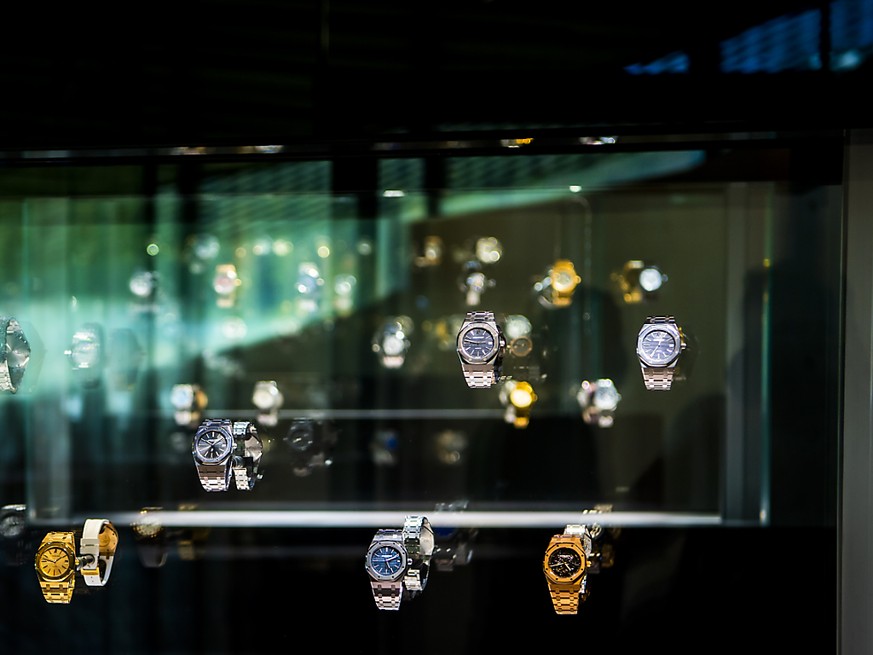 Des montres de la société suisse Audemars Piguet ont été confisquées en Russie.