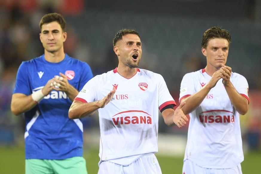 Leonardo Bertone (au centre) est le chef d'orchestre du FC Thoune.