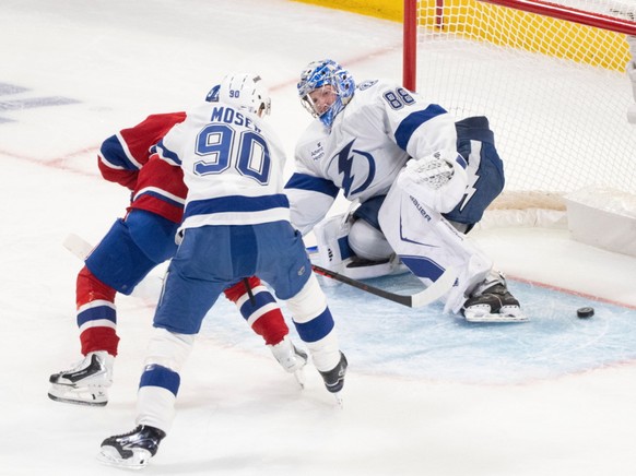 Janis Moser (90) et le Lightning ont tenu bon vendredi face à Montréal