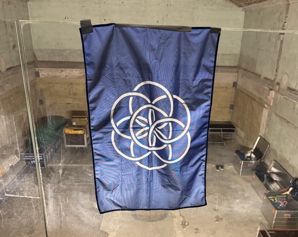 Le drapeau interplanétaire de la Terre, conçu en 2015 par le designer suédois Oskar Pernefeldt.