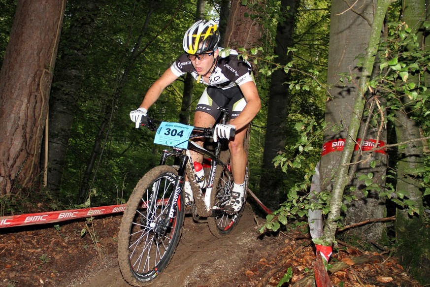 Gemperle pratiquait le VTT à ses débuts.