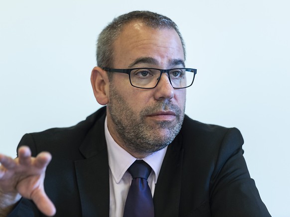 Dans sa pr�sentation, le procureur g�n�ral fribourgeois Fabien Gasser a mis en exergue l'accroissement de la charge de travail du Minist�re public qu�accentueront encore les modifications � venir ...