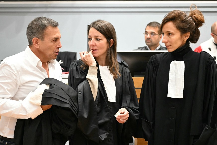 Les avocats des plaignants (de gauche à droite) Laurent Nakache-Haarfi, Géraldine Vallat et Pauline Rongier.