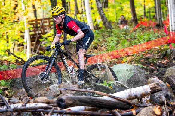 Mathias Flueckiger from Switzerland, 2nd, in action during the UCI MTB Cross Country Men Elite, XCO, Mountain Bike World Cup, on Sunday, October 8, 2023, in Mont Saint Anne, Canada. (KEYSTONE/Maxime S ...