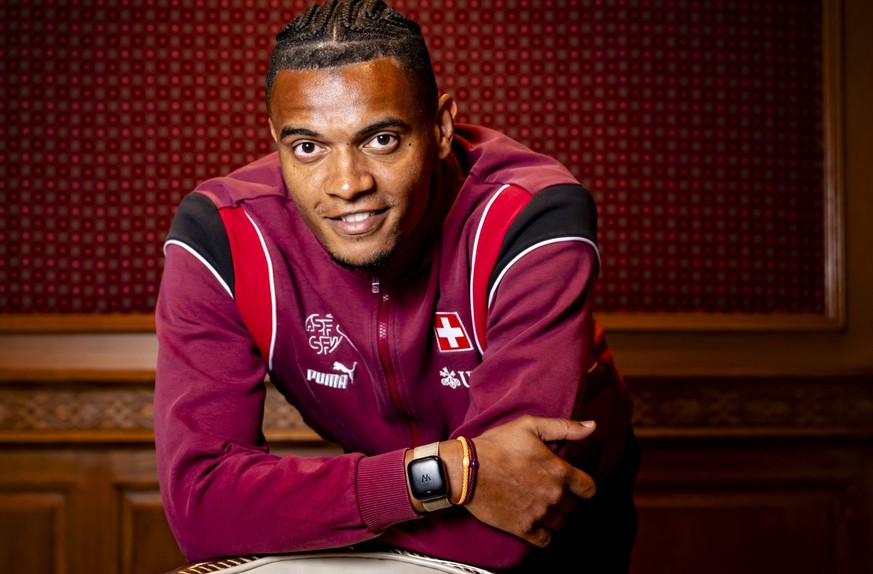 Akanji: «Ce que m'a dit Guardiola n'était pas facile à entendre»