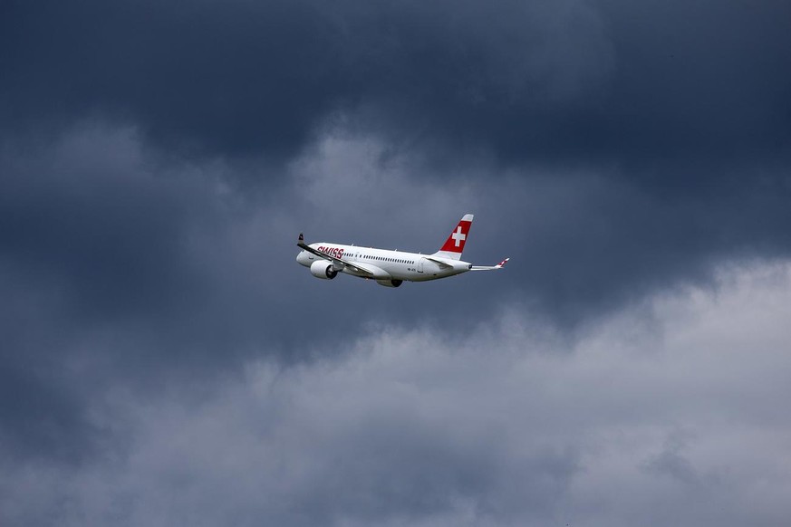An aircraft Airbus A220-300 (HB-JCS) of Swiss International Air Lines takes off during the resumption partially flights of Swiss International Air Lines following the lockdown to due lockdown measures ...