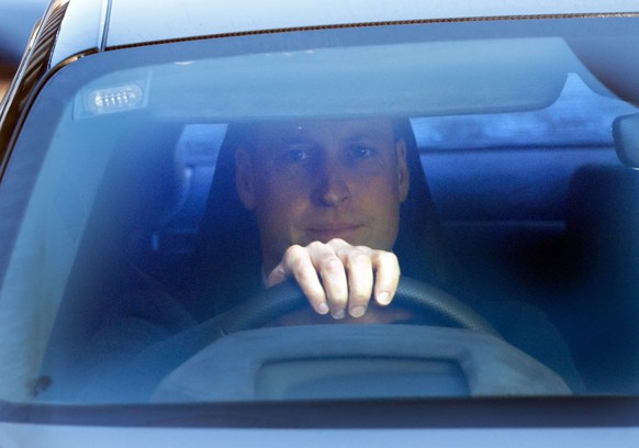 LONDON, UNITED KINGDOM - JANUARY 18: (EMBARGOED FOR PUBLICATION IN UK NEWSPAPERS UNTIL 24 HOURS AFTER CREATE DATE AND TIME) Prince William, Prince of Wales seen leaving The London Clinic after visitin ...