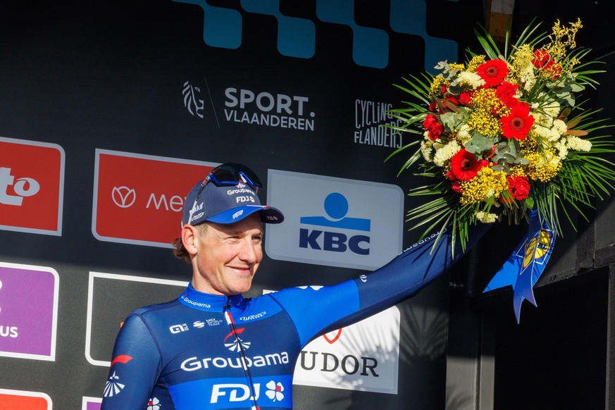 Küng sur le podium d&#039;A Travers la Flandre