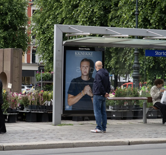 Le visage de Haaland est bien visible dans les rues norvégiennes.