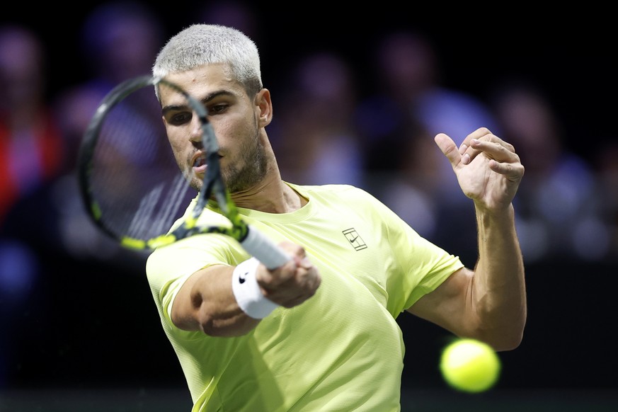 epa12488476 Carlos Alcaraz of Spain in action during his second round match against Cameron Norrie of Great Britain at the ATP Paris Masters tennis tournament in Nanterre, outside Paris, France, 28 Oc ...