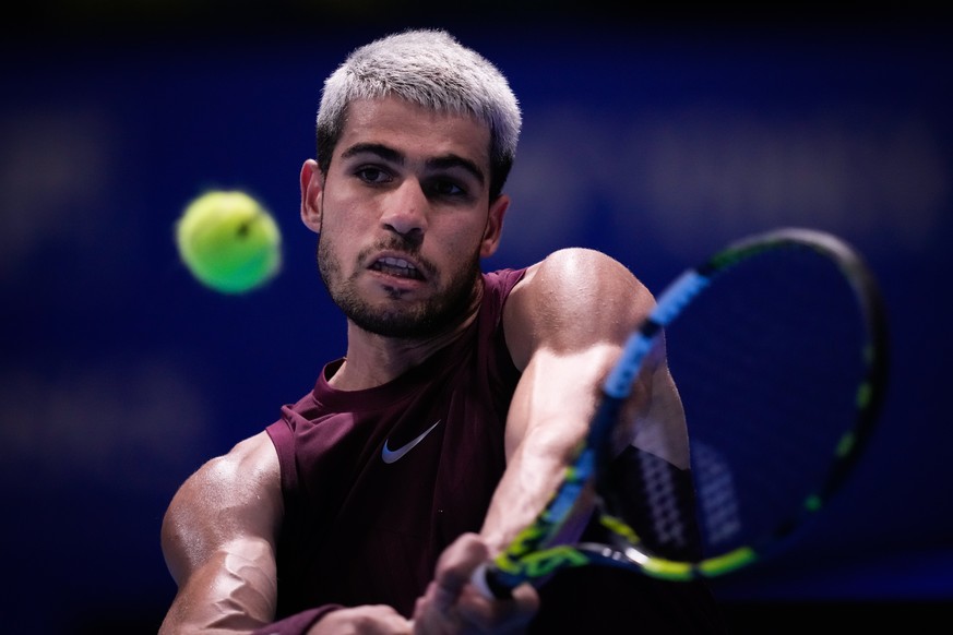 Spain&#039;s Carlos Alcaraz, plays a shot against United States&#039; Taylor Fritz during the men&#039;s final match at the Tokyo ATP 500 tennis tournament at Ariake Coliseum, in Tokyo, Japan, Tuesday ...