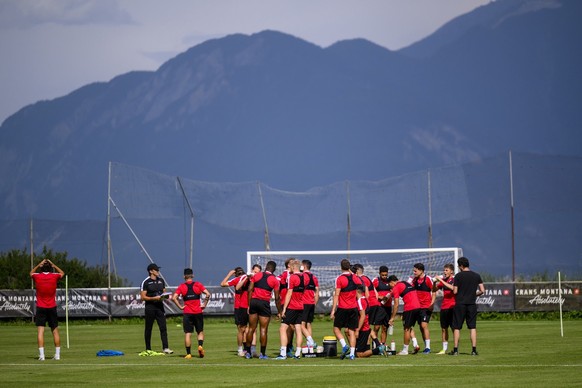 Le FC Sion est actuellement en camp dans la station valaisanne. Un stage organisé par Walter Loser et sa société.