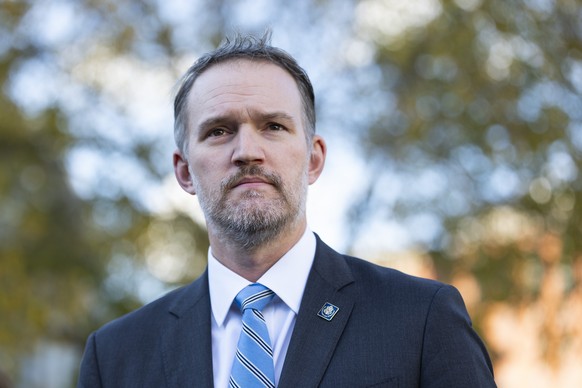 epa12494231 United States Trade Representative (USTR) Jamieson Greer speaks to journalists outside the White House in Washington, DC, USA, 30 October 2025. US President Trump said that the United Stat ...