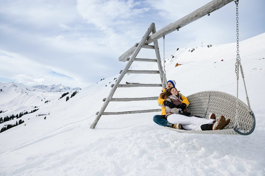 Rauszeit Romantische Erlebnisse Schweiz Valentinstag Adelboden Winter Love Trail
