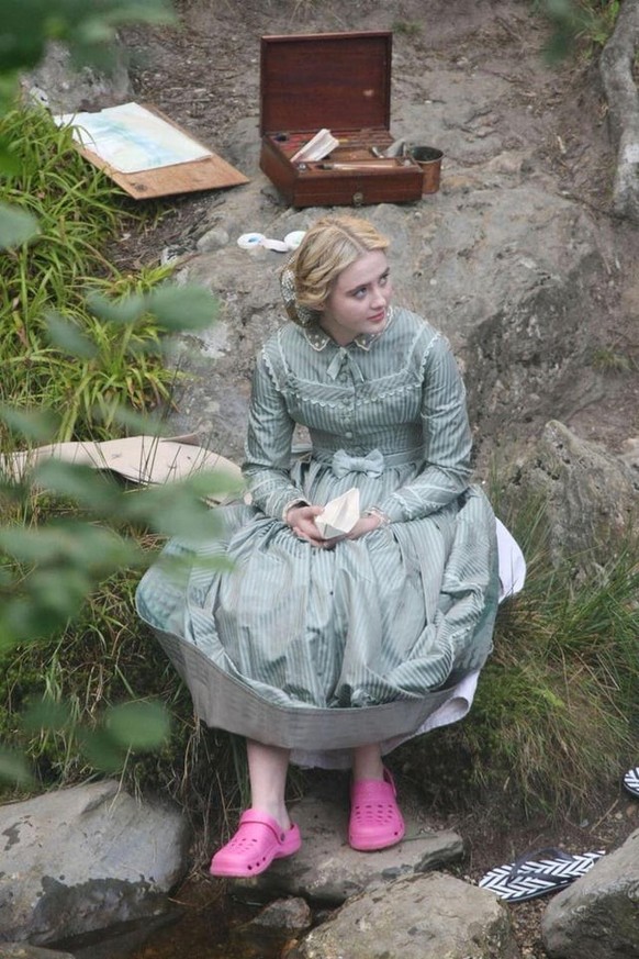 kathryn newton am set von little women