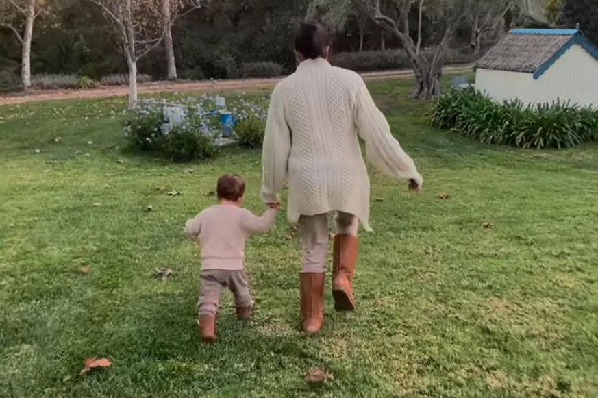 «Harry &amp; Meghan»: Meghan Markle porte des Ugg et c&#039;est moche.