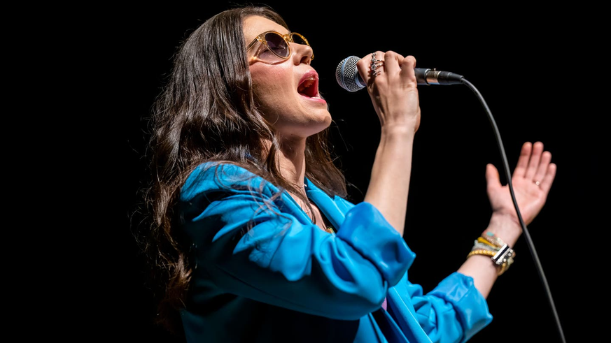 Menaces contre une chanteuse dans un festival organisé par Migros.