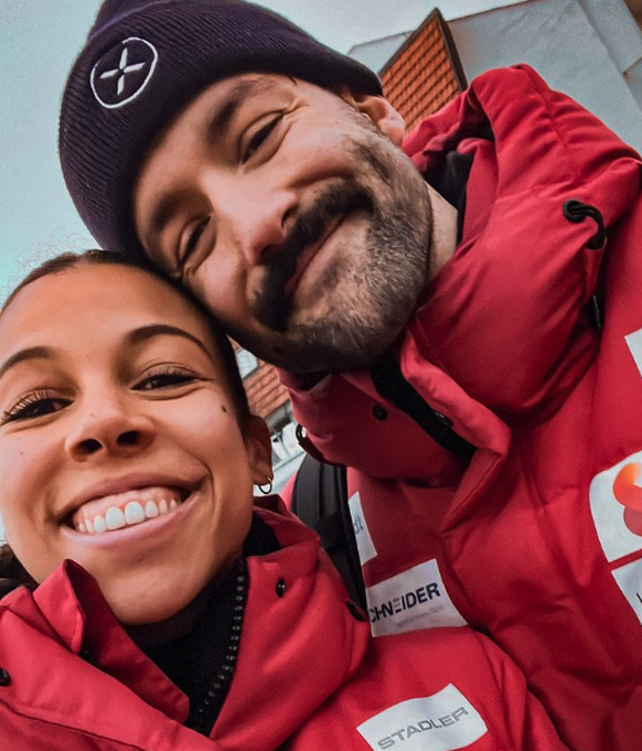 Melanie Hasler partage sa vie avec le pilote suisse Michael Vogt.