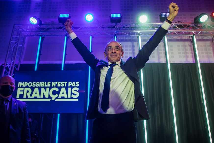 epa09672593 French far-right polemicist and Reconquete Party candidate to the 2022 French presidential elections Eric Zemmour addresses his supporters during a rally as part of his presidential campai ...