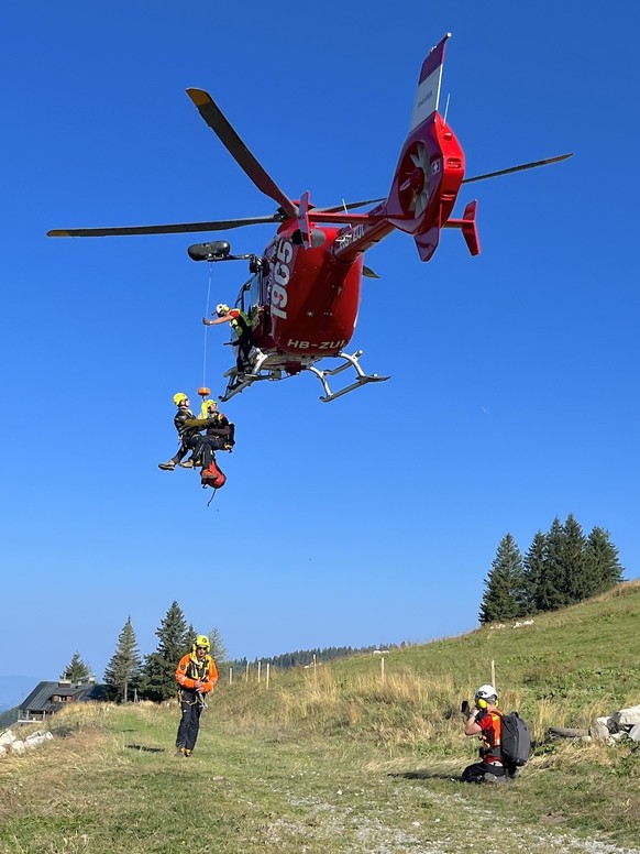 J&#039;ai participé à un exercice avec Air-Glaciers et la section montreusienne du Secours alpin romand.