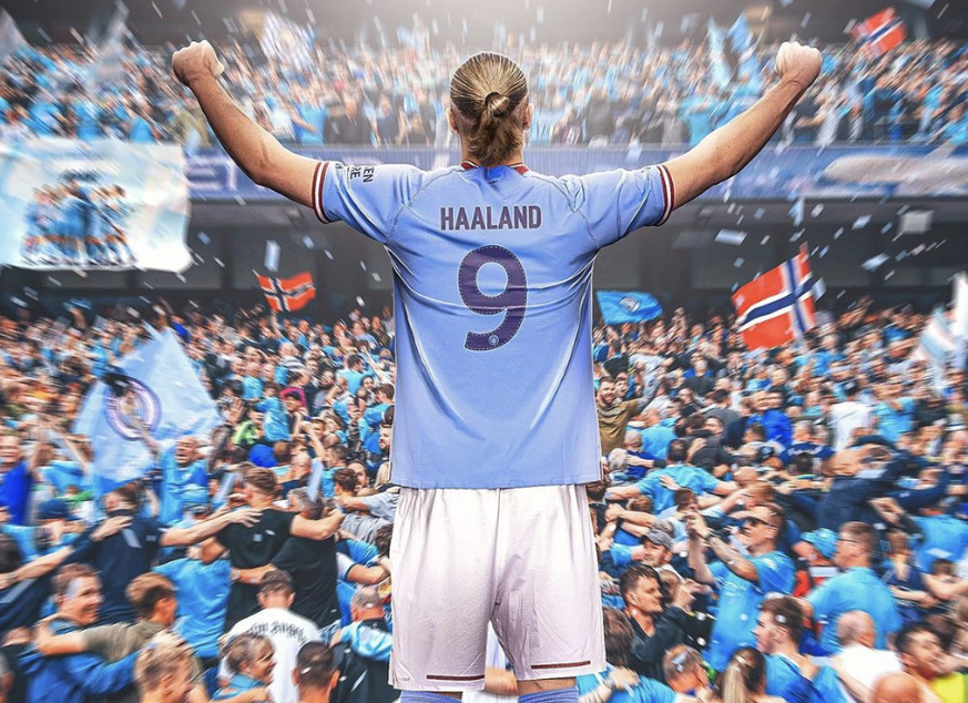 Erling Haaland est accueilli comme le messie par les fans de Manchester City. Mais il y a aussi des mécréants.