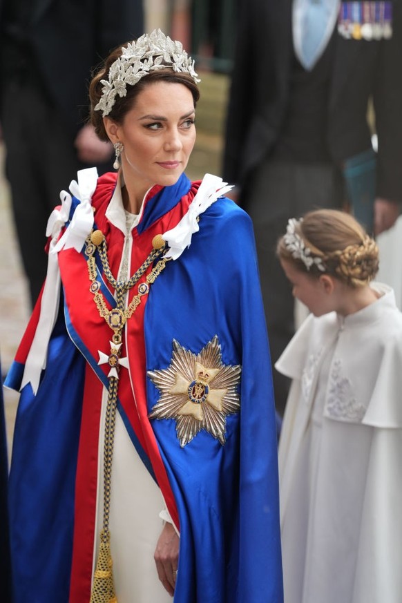 LONDON, ENGLAND - MAY 06: Catherine, Princess of Wales arrives ahead of the Coronation of King Charles III and Queen Camilla on May 6, 2023 in London, England. The Coronation of Charles III and his wi ...
