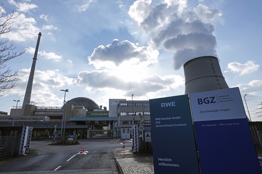 FILE - Exterior view of the RWE nuclear power plant &#039;Emsland&#039; in Lingen, western Germany, March 18, 2022. German Chancellor Olaf Scholz ordered ministers Monday Oct. 17, 2022, to prepare to  ...