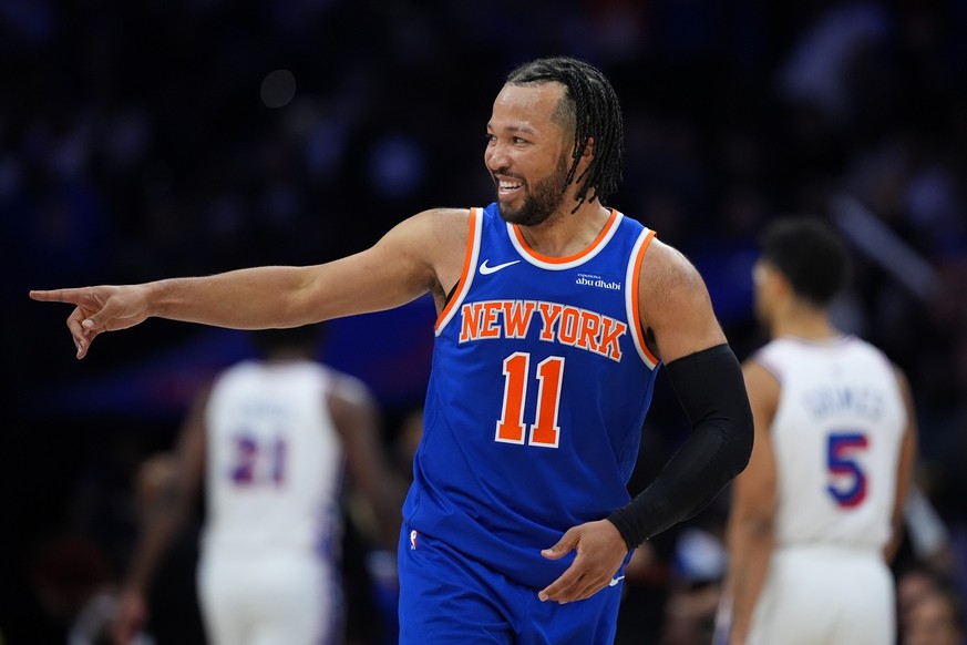 New York Knicks' Jalen Brunson reacts after scoring during the second half of Game 4 against the Philadelphia 76ers in a second-round NBA basketball playoffs series Sunday, May 10, 2026, in Phila ...