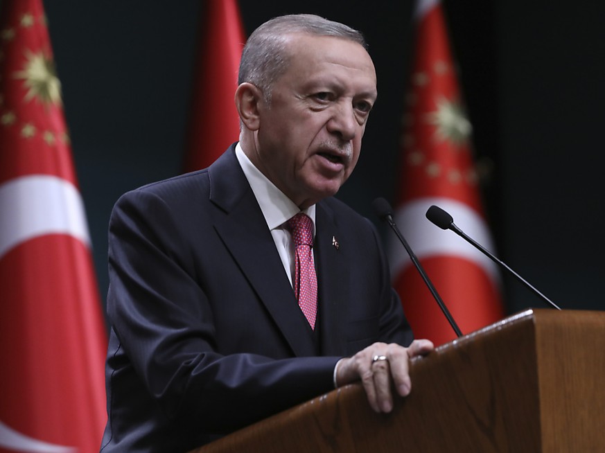 Erdogan semble plus faible que jamais: sa réélection vacille