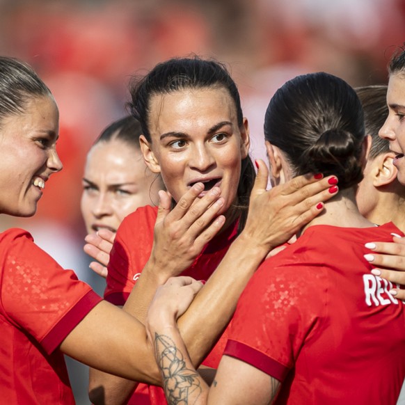 Une équipe de Suisse heureuse